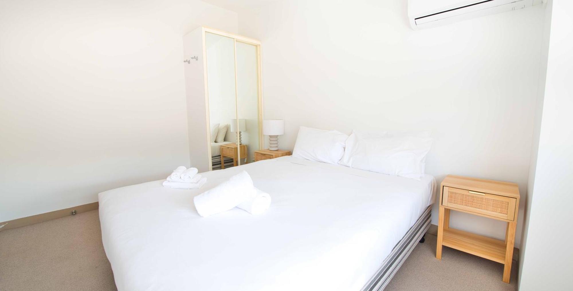 Nelson Bay Breeze Aparthotel Exterior photo