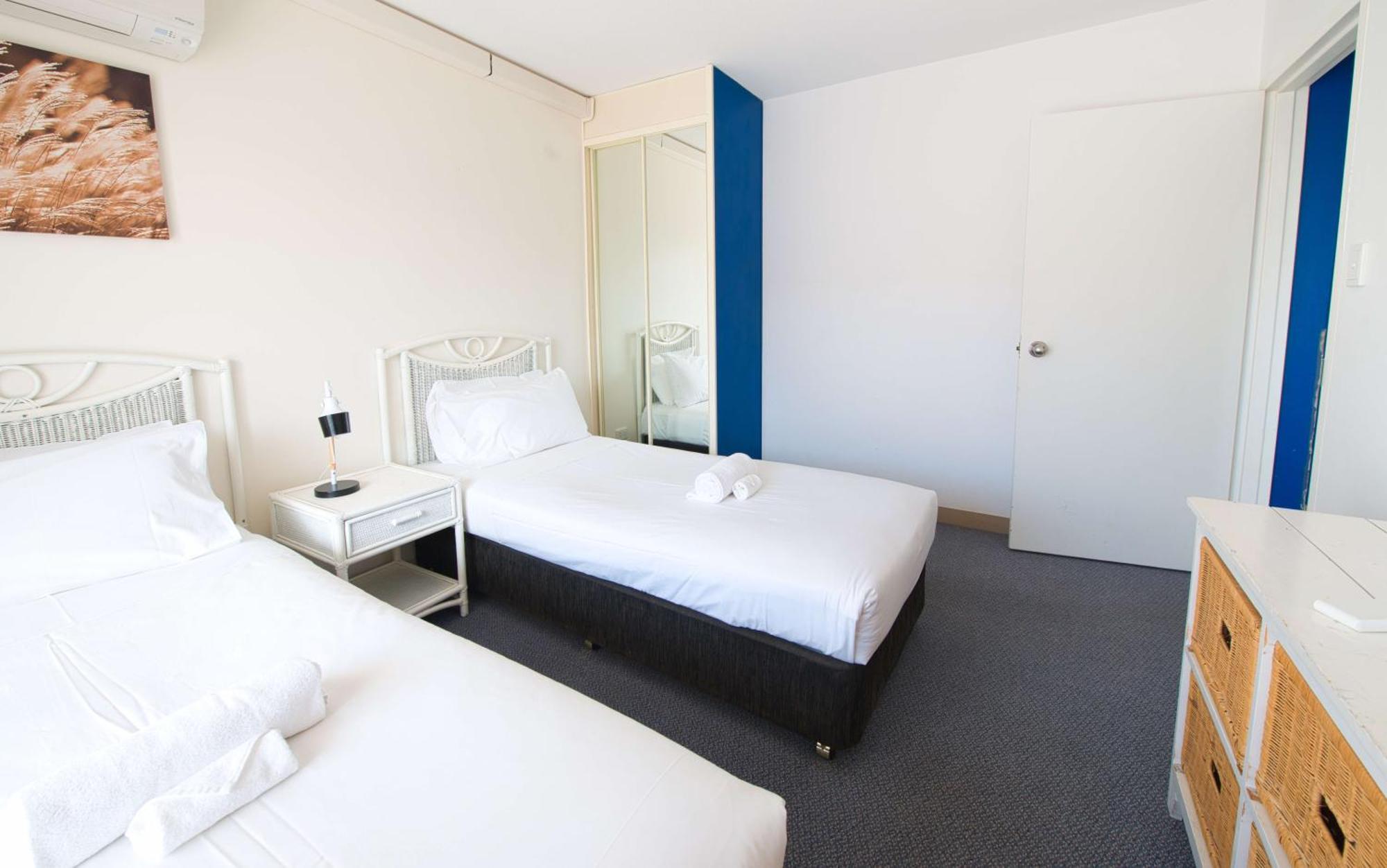 Nelson Bay Breeze Aparthotel Exterior photo