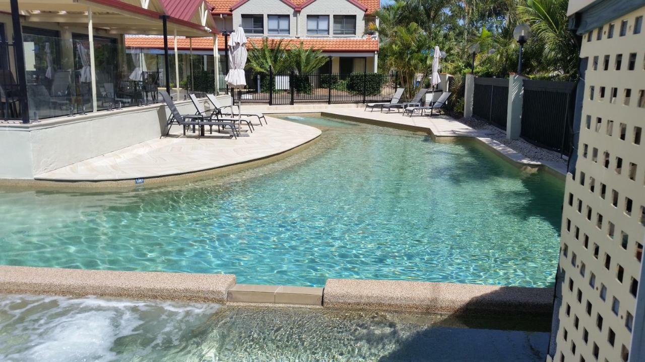 Nelson Bay Breeze Aparthotel Exterior photo