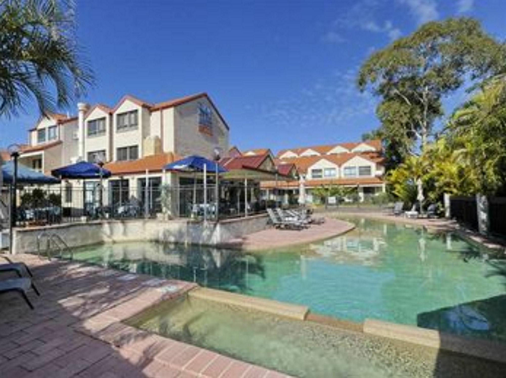 Nelson Bay Breeze Aparthotel Exterior photo